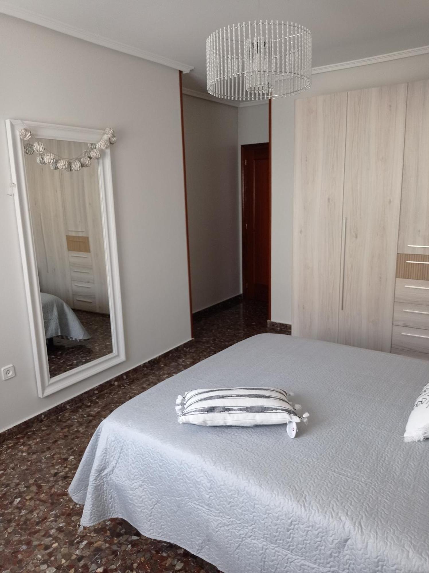 Feriado, Apartamento Con Parking Incluido Cella Luaran gambar