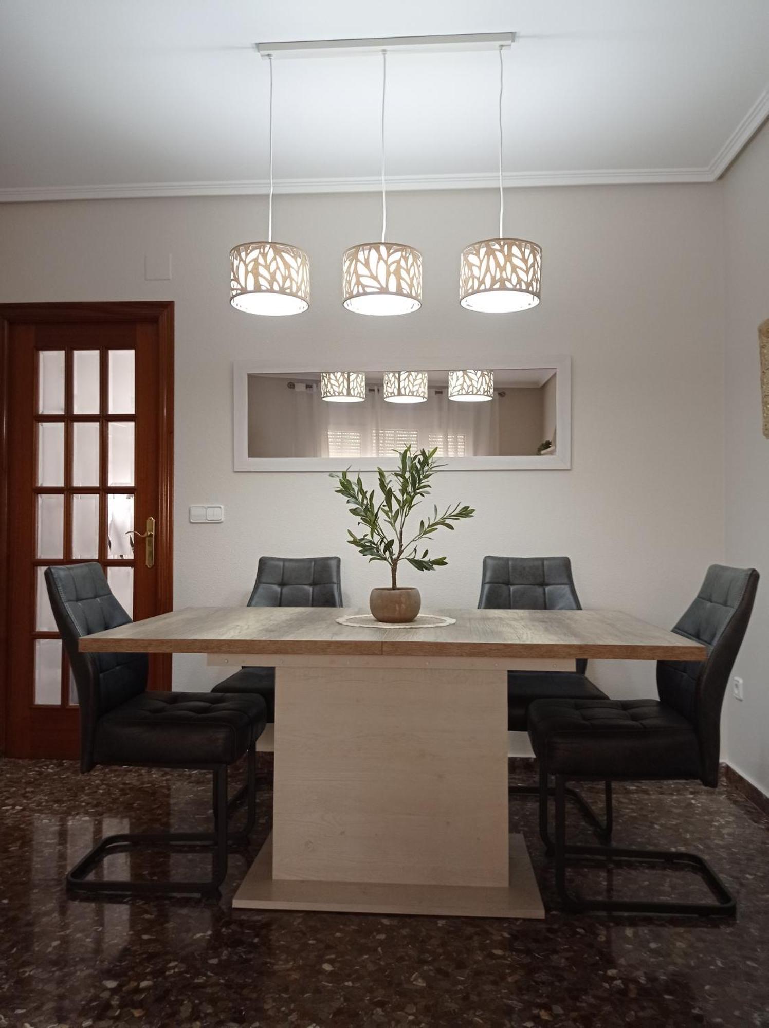 Feriado, Apartamento Con Parking Incluido Cella Luaran gambar